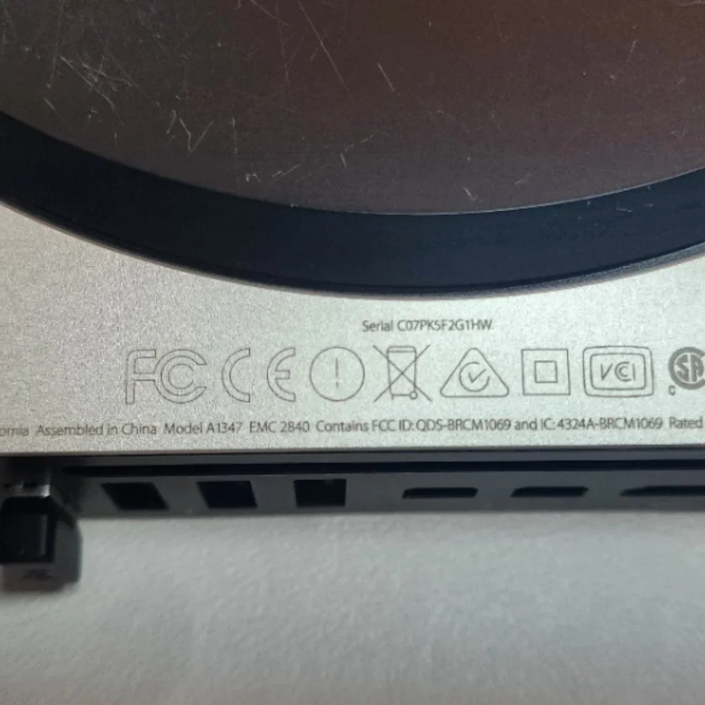 Escritorio Apple Mac Mini 2014 | 2.6 i5 de dos núcleos 8GB 128GB SSD/